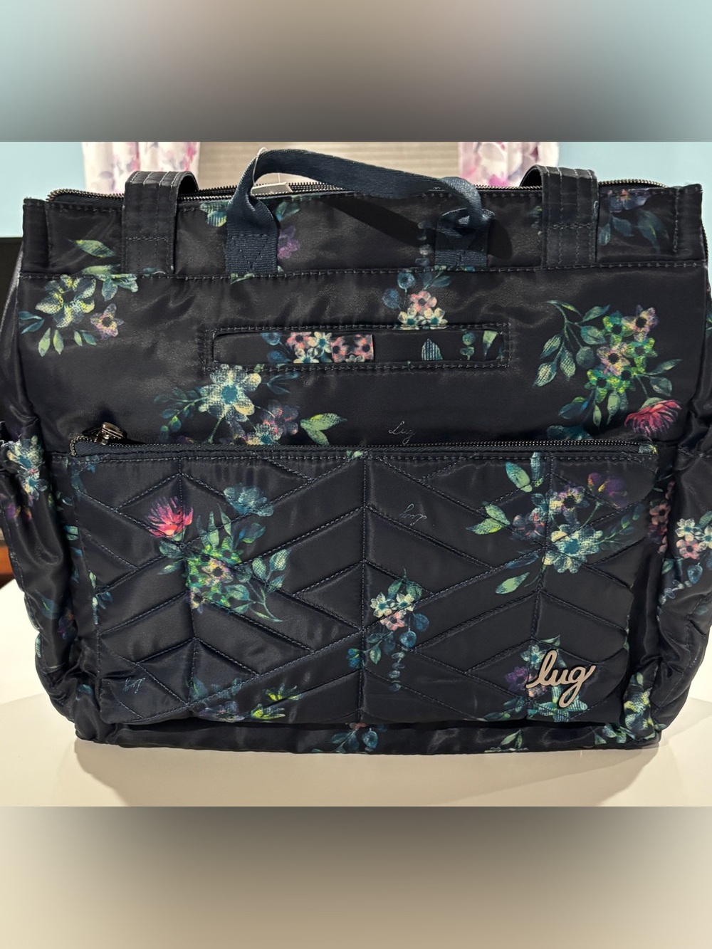 Lug Soprano in Navy Bouquet NWT